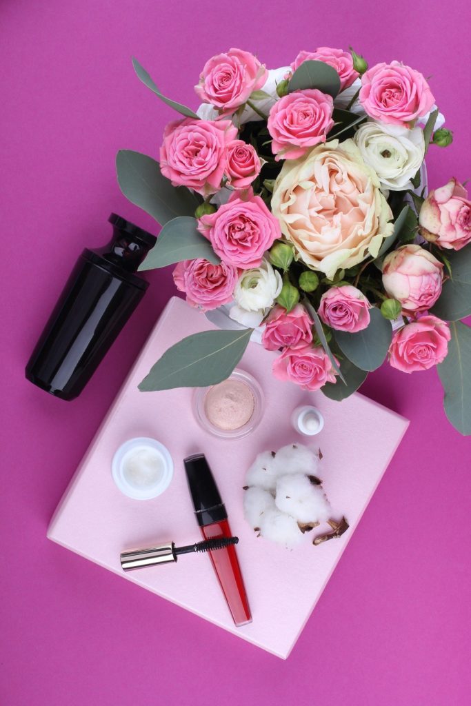 Packaging produits de beauté rose