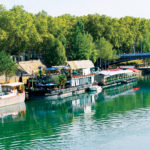 barge le bar dinatoire sur l'eau