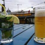 le bar sur une péniche lyonnaise