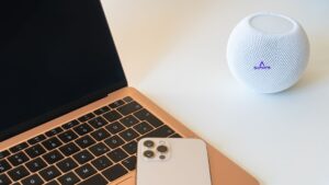 Mini enceinte intelligente Micro Saphyr en mode travail
