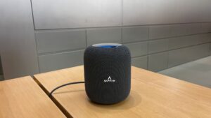 Enceinte connectée avec ChatGPT Ultra Saphyr, une indispensable.