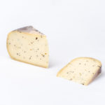 Plusieurs fromages à la truffe gouda