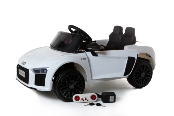 voiture enfant audi R8 et télécommande