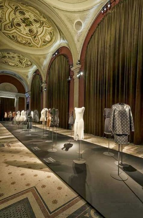 Mannequin au palais palliera